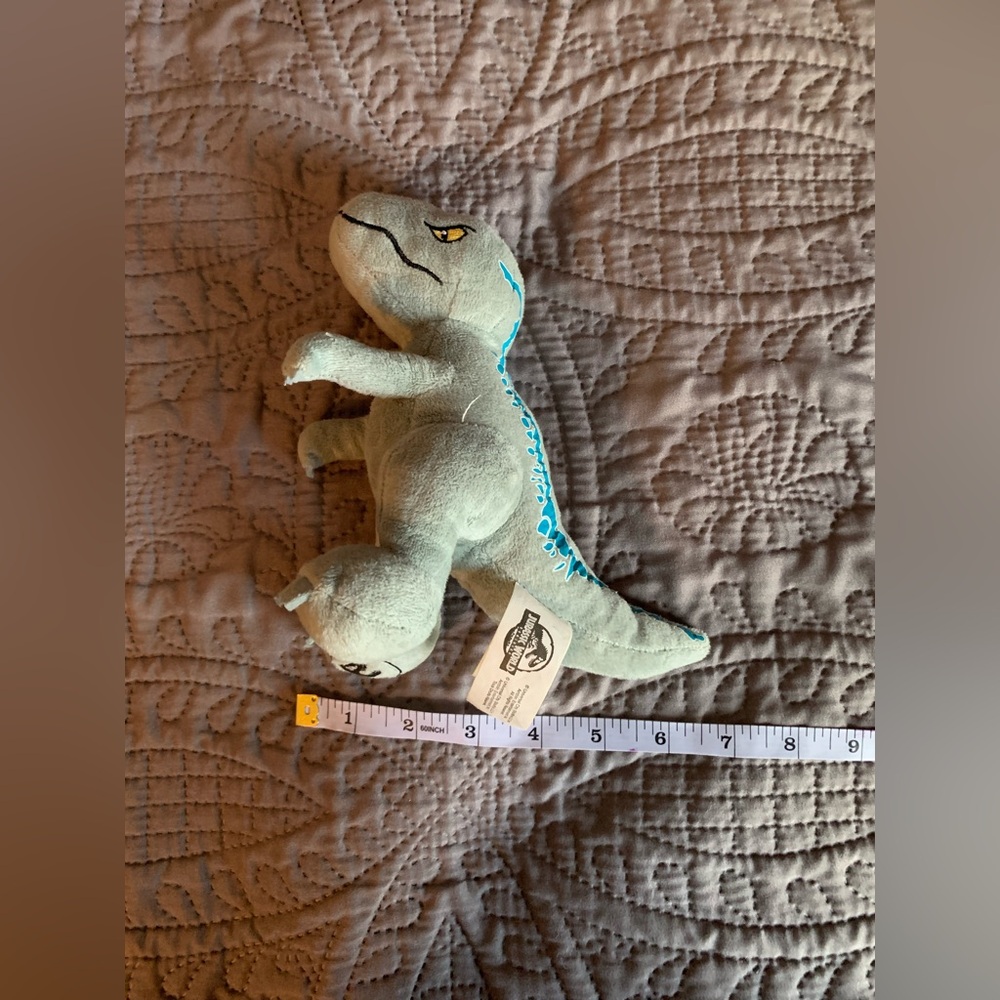 Jurassic World plush bundle - Picture 12 of 15